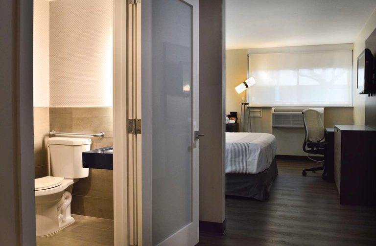 ADA Guest Room