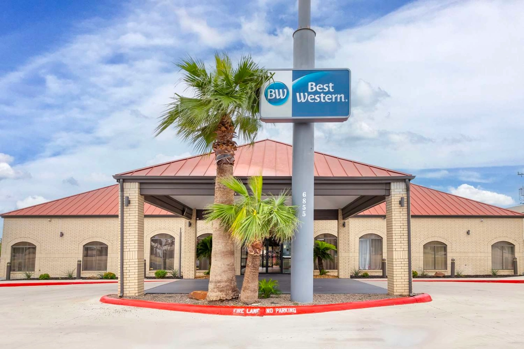 near Lackland AFB/SeaWorld Best Western