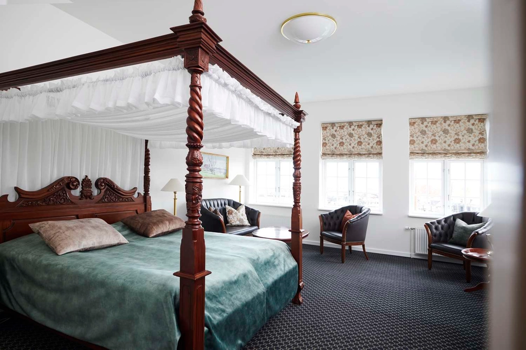 Suite Torn es Hotel