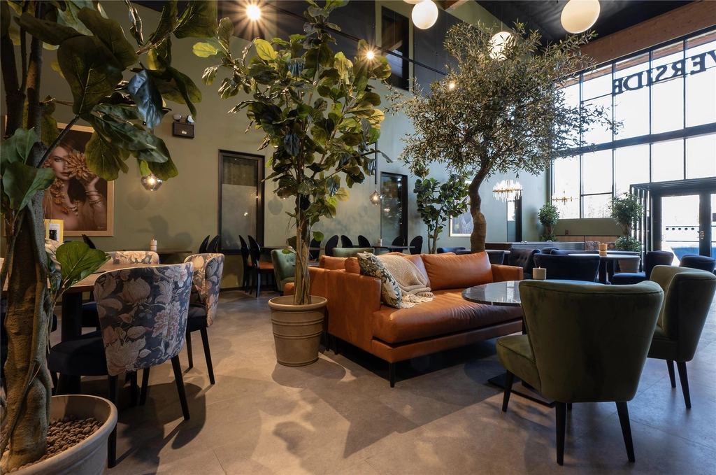 Lobby Riverside