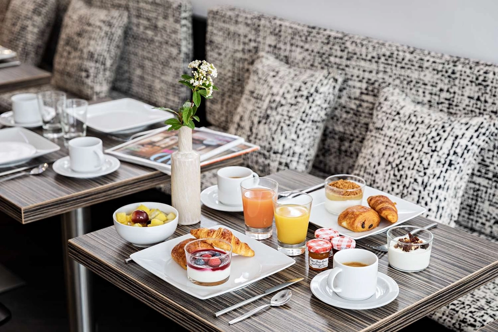 Buffet breakfast