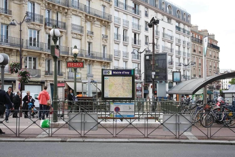 Subway station Mairie d Issy