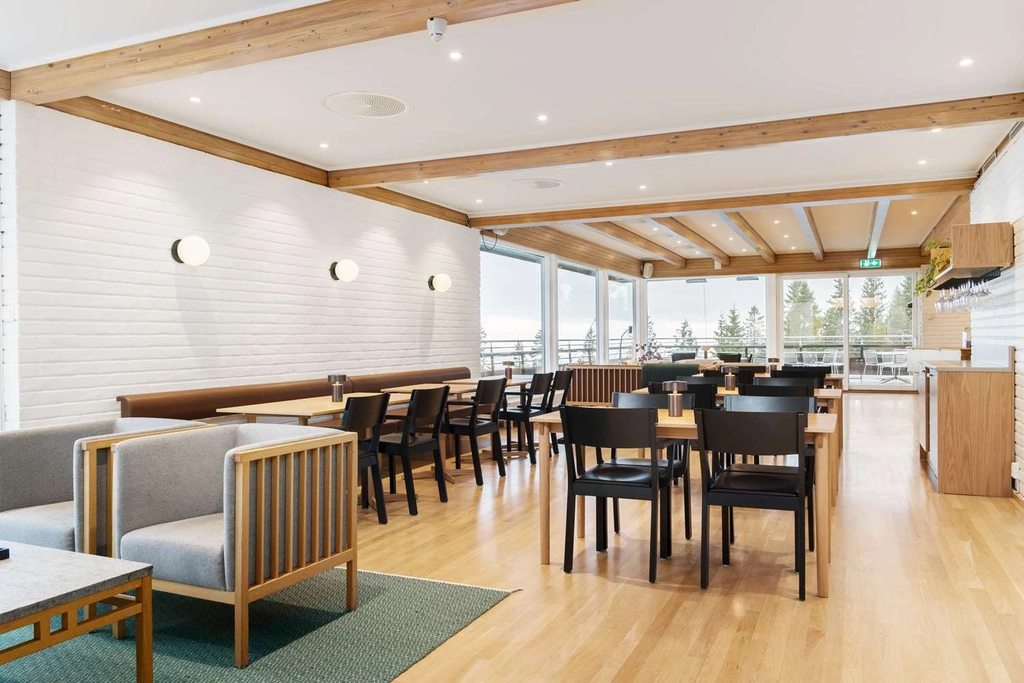 Restaurant area