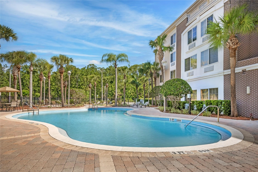 BW Lake Buena Vista FL Pool