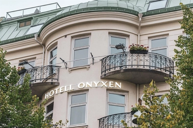 Exterior Onyxen