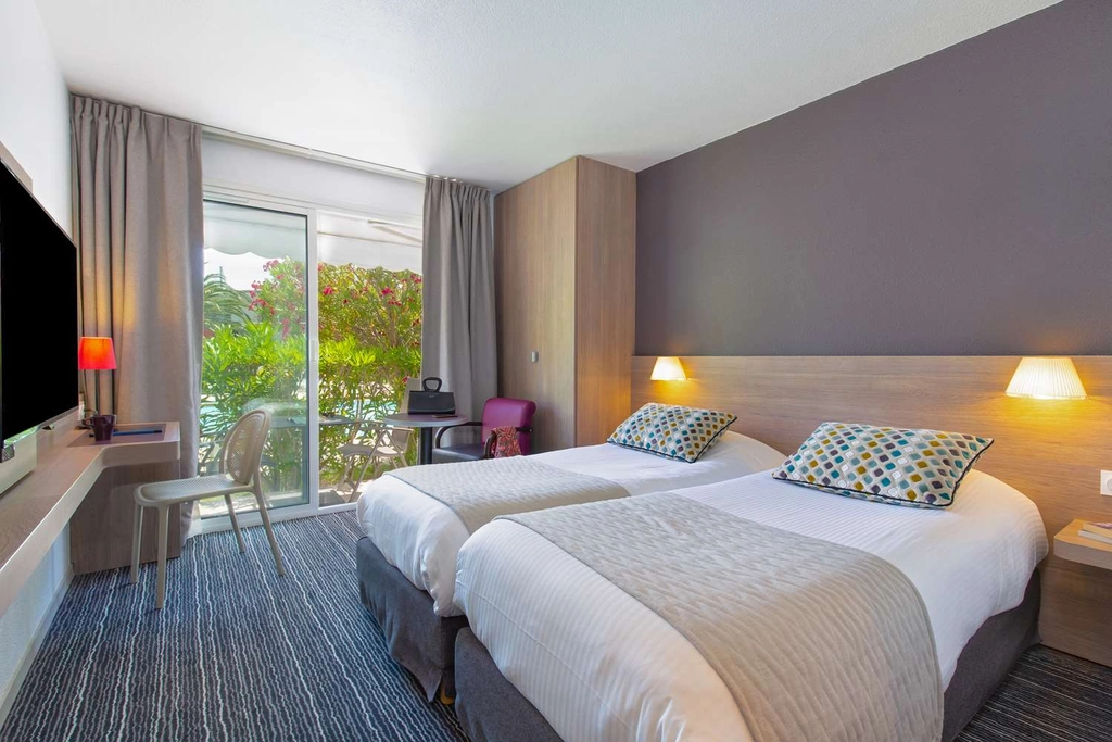 Twin bedded Room - Comfort - Pool side