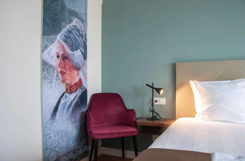 Comfort room