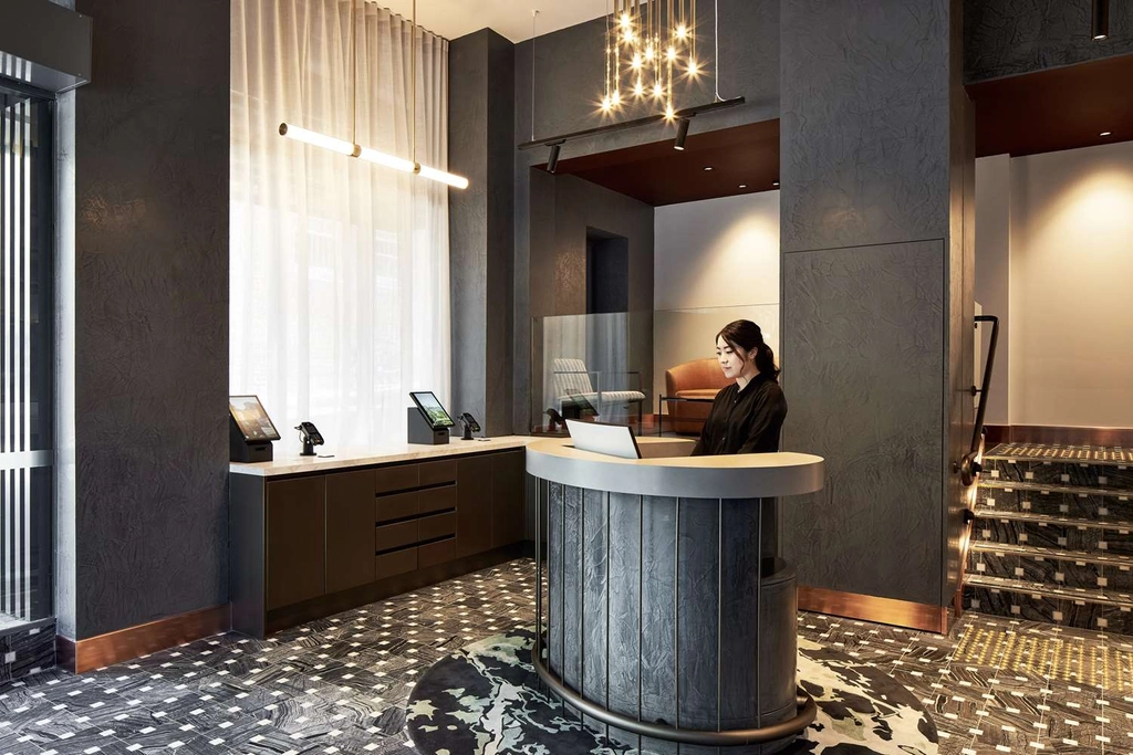 Aiden Darling Harbour reception