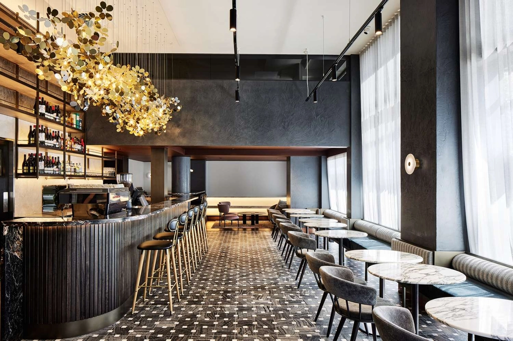 AidenHotel RestaurantBar px