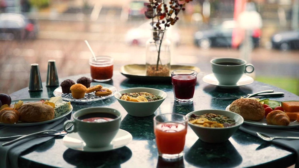 Seasons breakfast