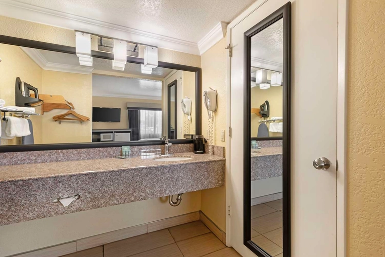 ADA Queen Room