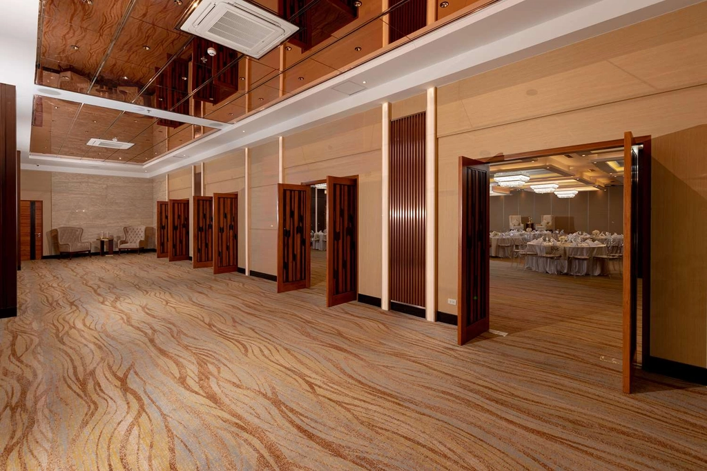 Simon & Stanley Lobby