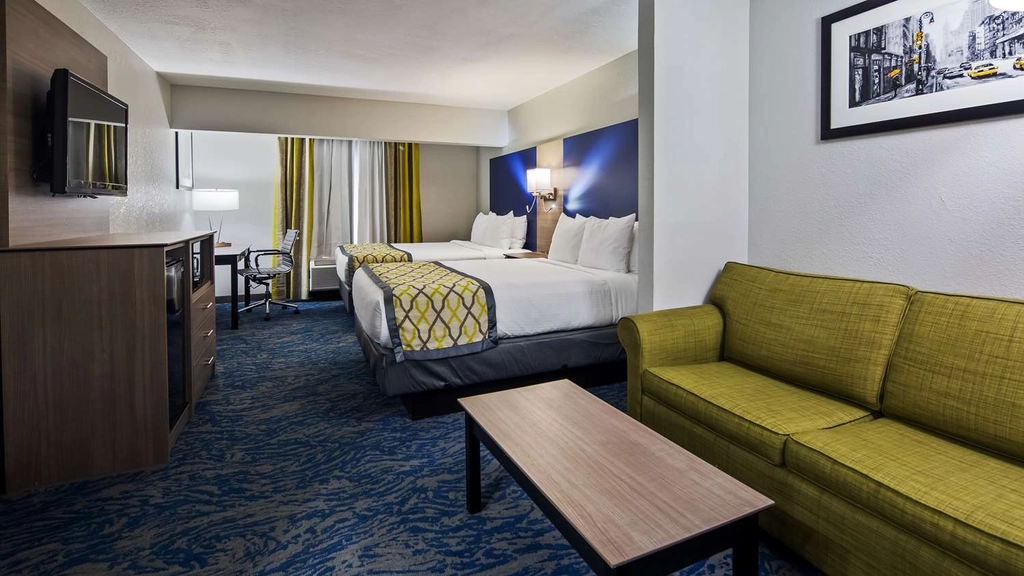 Queen Suite