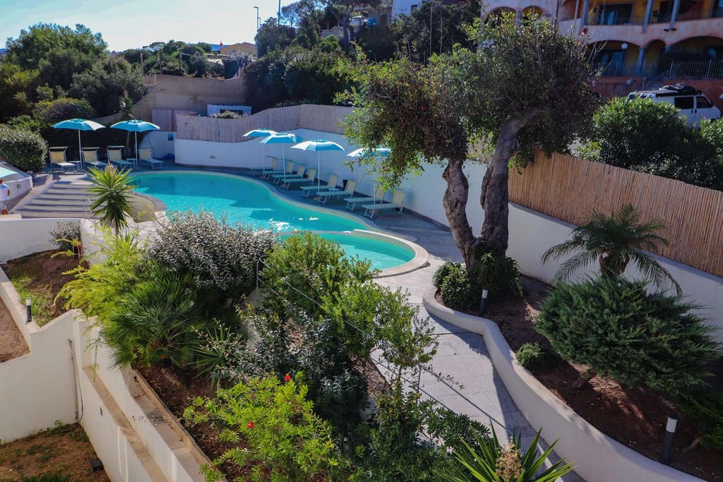 Pool - outdoor