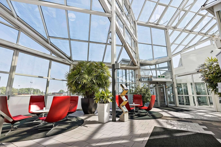 Eurostop Orebro Lobby Entrance