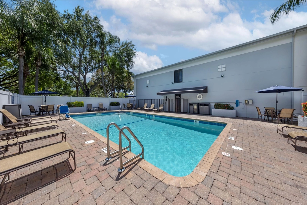 BW Fort Lauderdale FL Swimming Pool