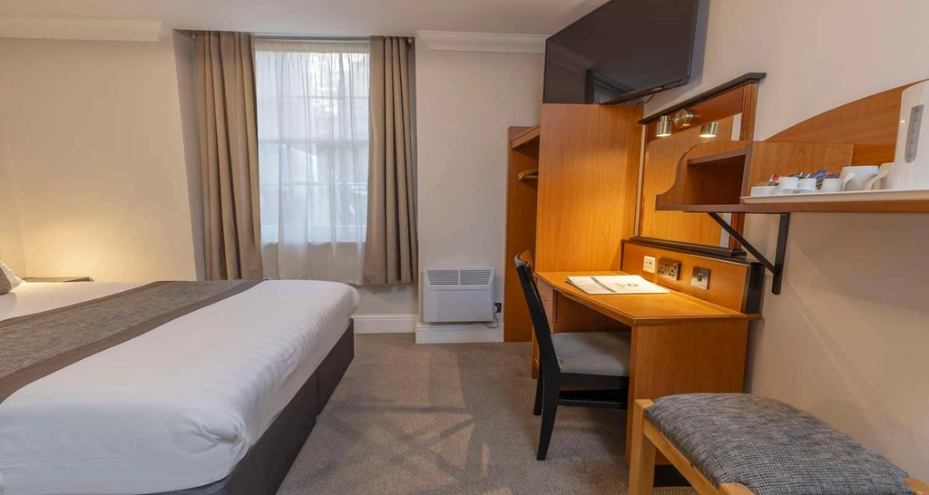 corona bedrooms
