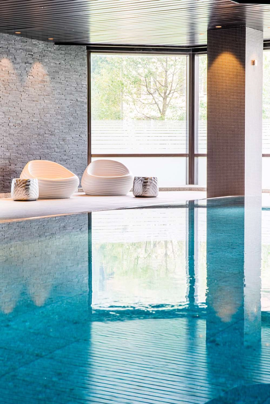 Pool - indoor