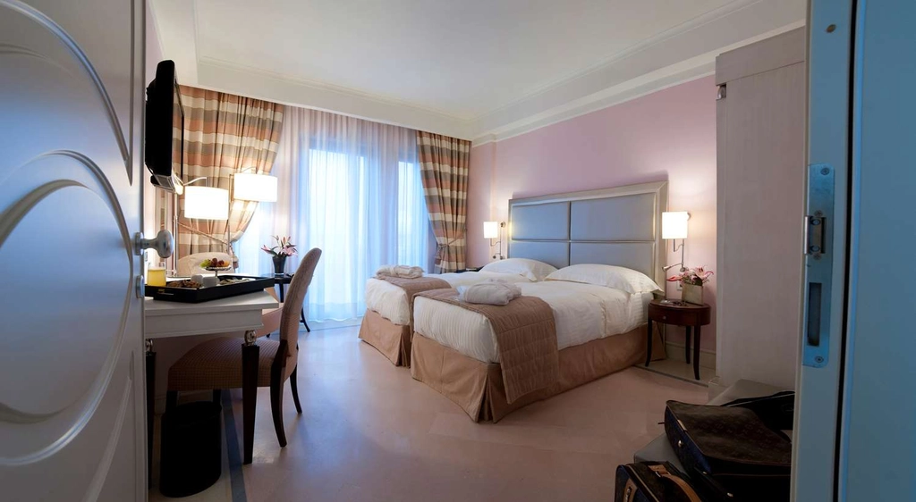 Double Comfort Room