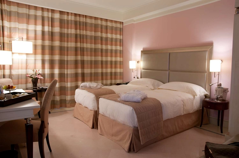 Prestige Room