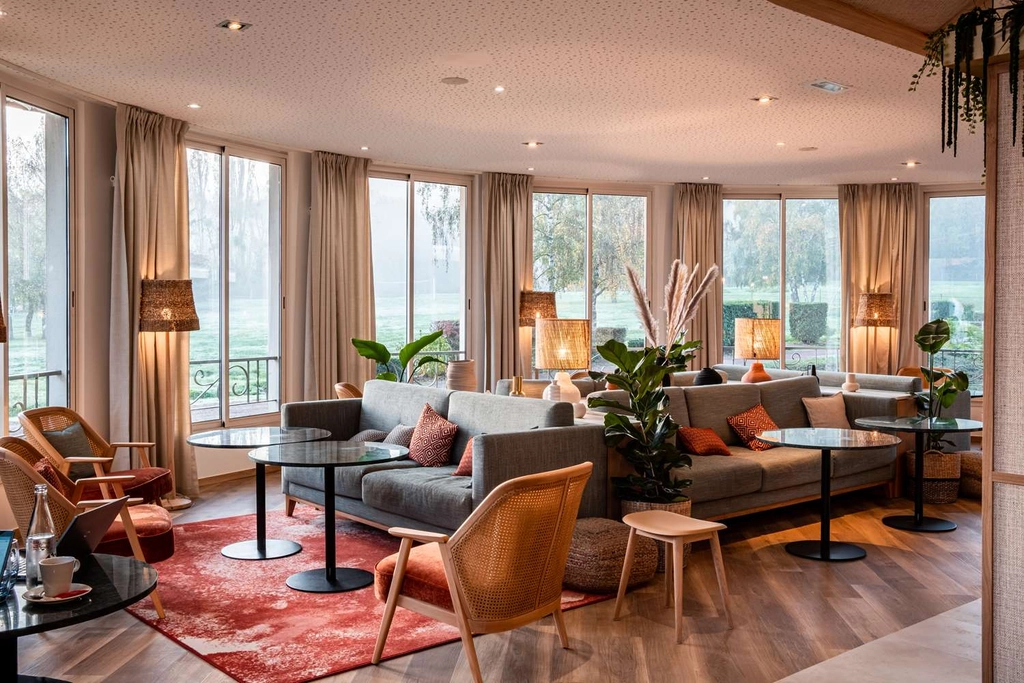 BEST WESTERN SAULX LES CHARTREUX HDR