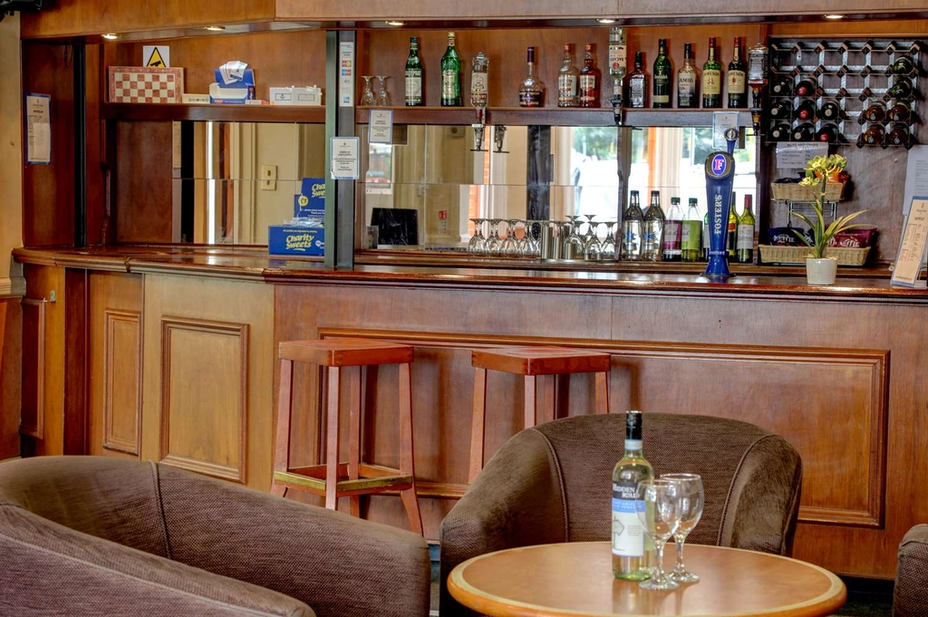Bar and Cocktail Lounge