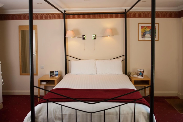 Superior: Double Room