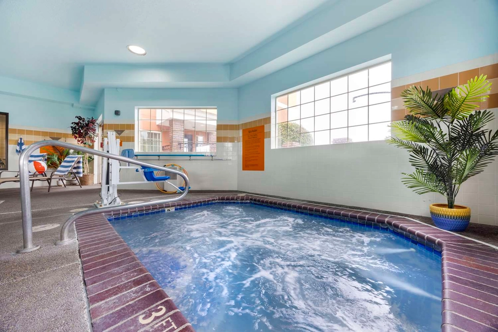 BW Tigard OR pool