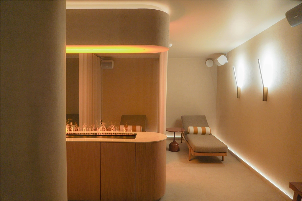 Gym and relaxation area John Bauer Hotel