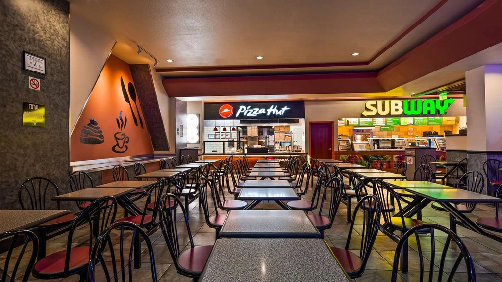 Food Court