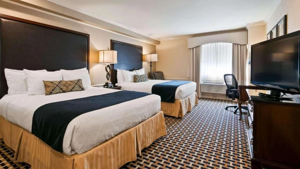 Guest room