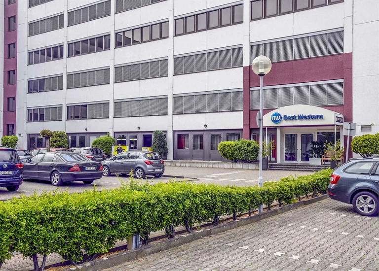 Exterior View with parking place