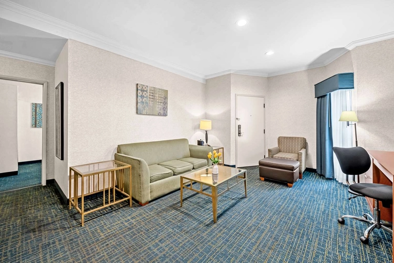King Suite