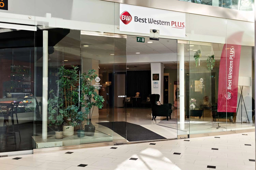 Hotell lobby jpg