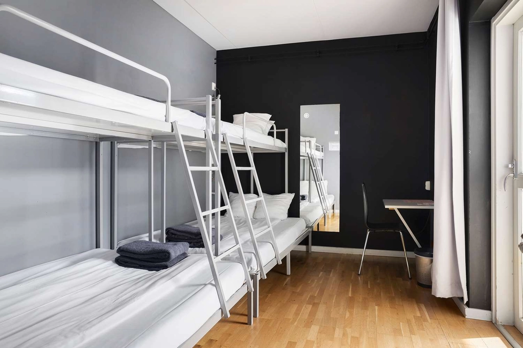 Economy two bunkbeds Aiden Skavsta