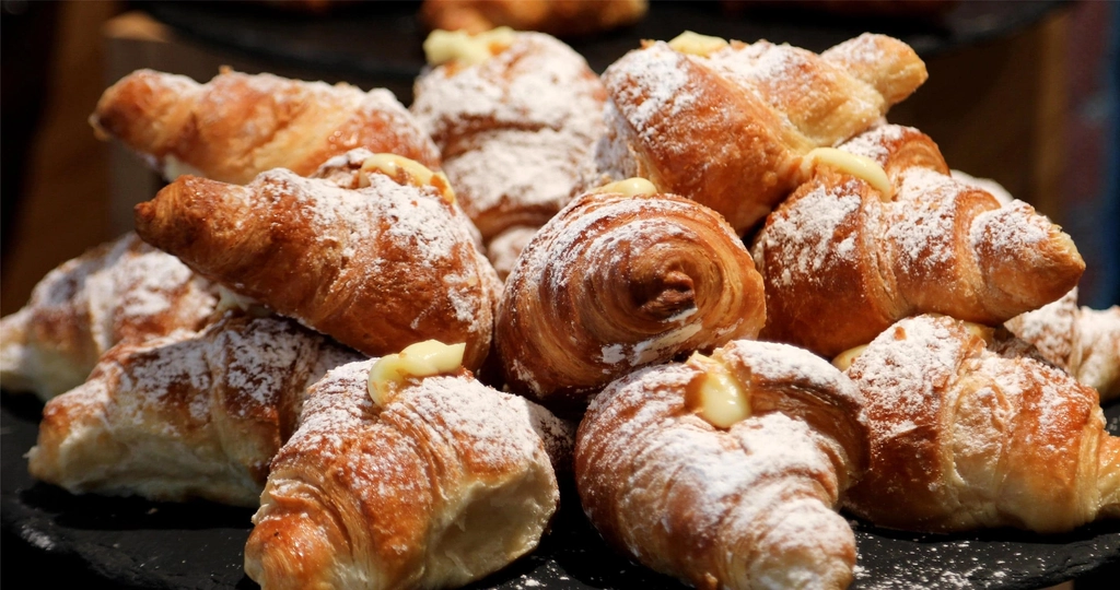 Pastries for a gentle start