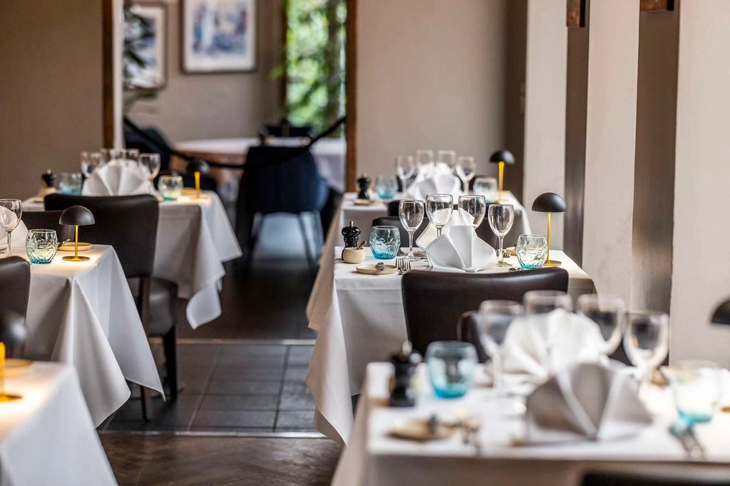 Hotel Restaurant