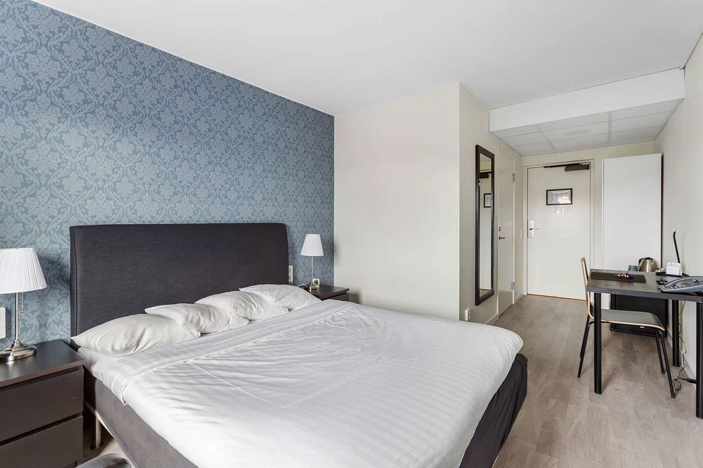 Queen BW Hotel Tranas Statt