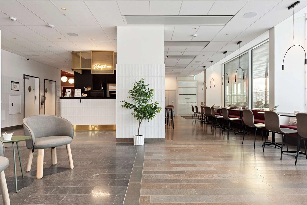 Reception Tran s Statt