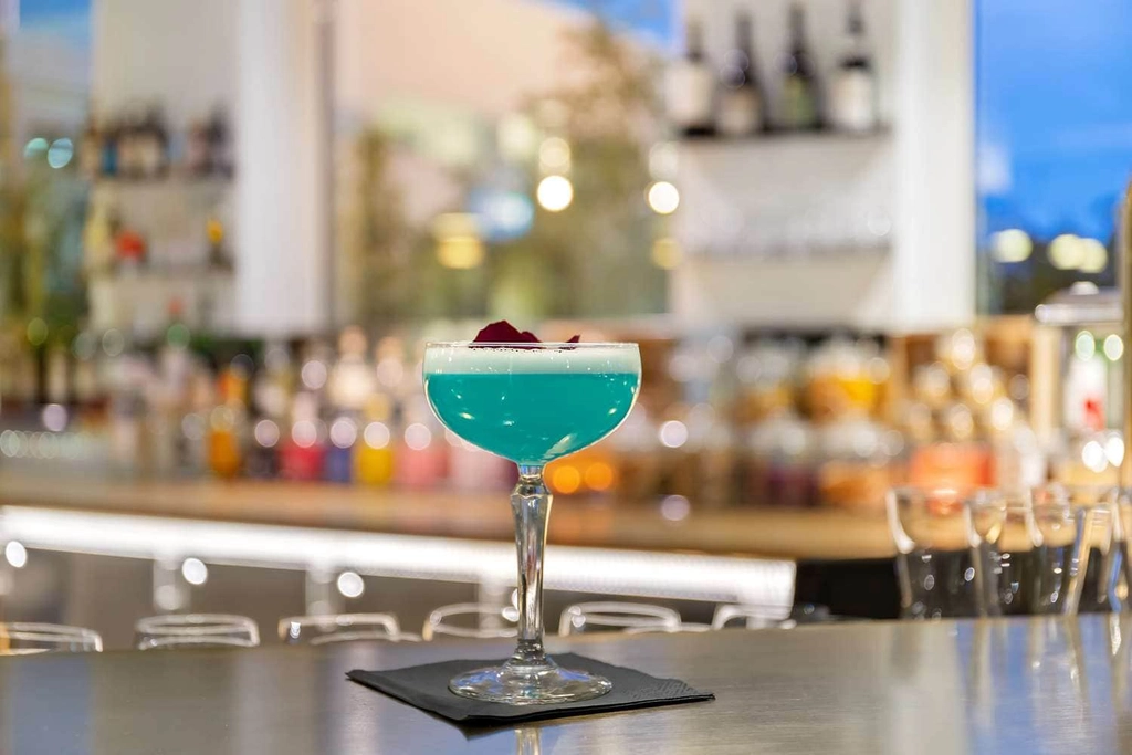 Bar drink