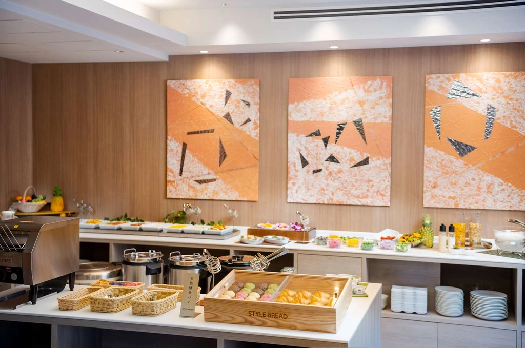 Buffet Line