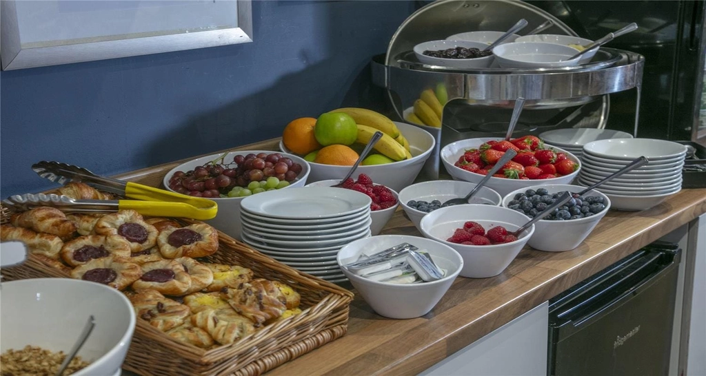 the judds folly hotel dining