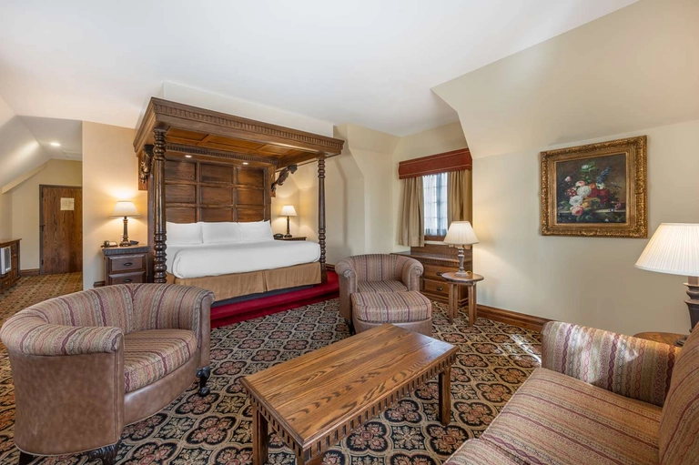 King Suite