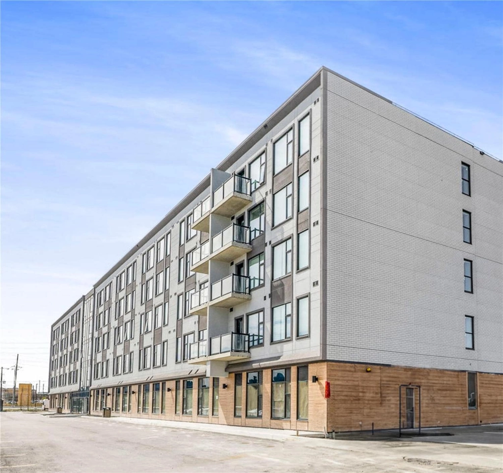 Skye Hotel & Residences, BW Signature Collection Exterior