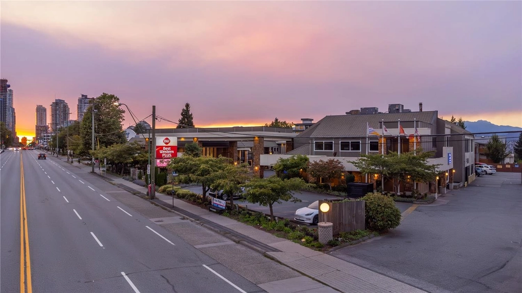 Exterior Twilight