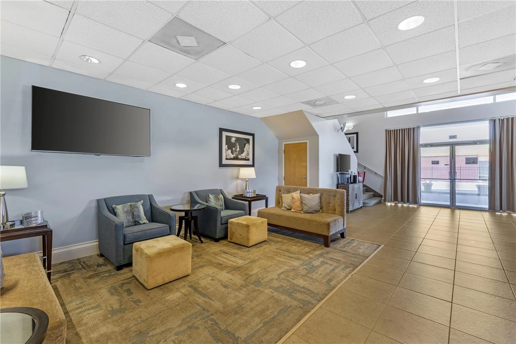 BW Titusville FL Lobby