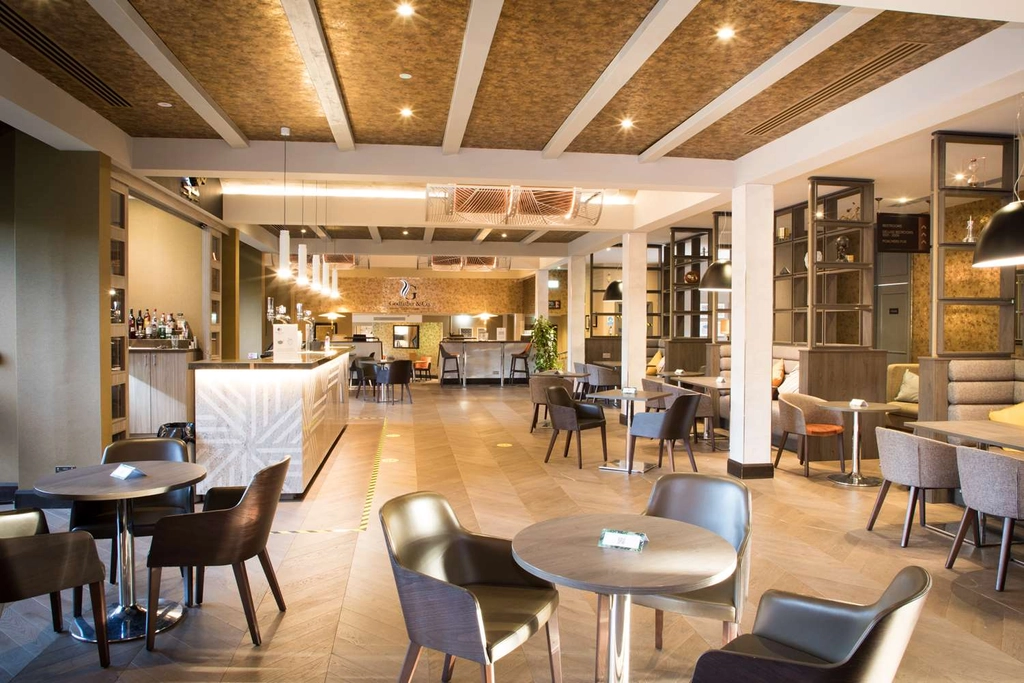 Hotel Restaurant