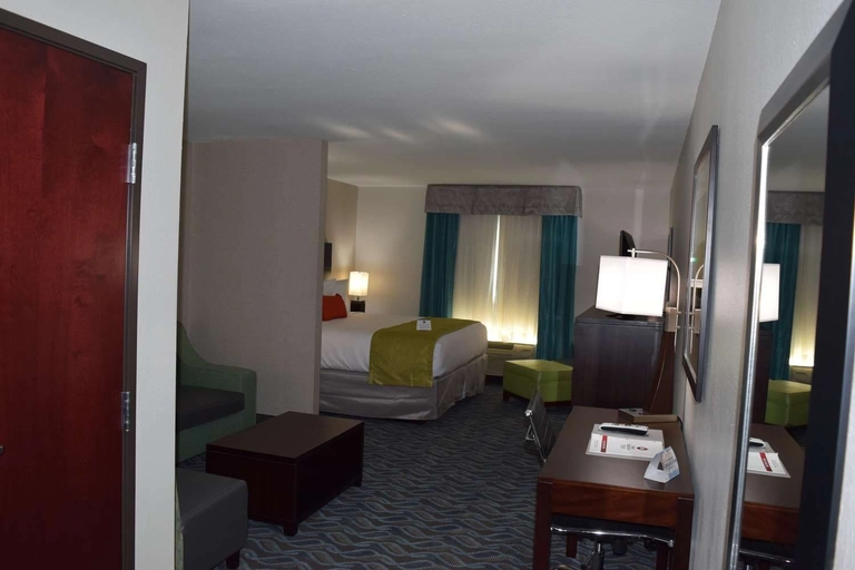 Guest room
