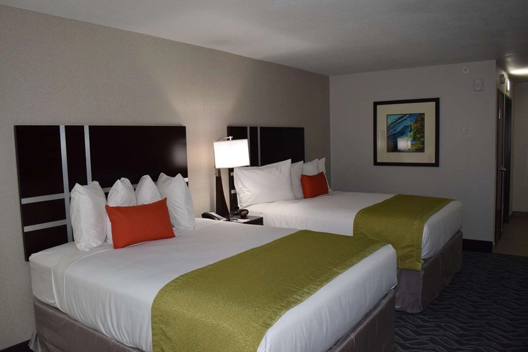 Guest room