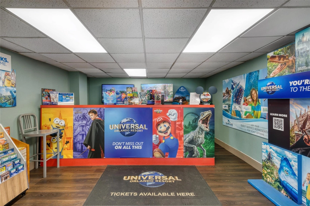 Universal Studios Ticket Desk